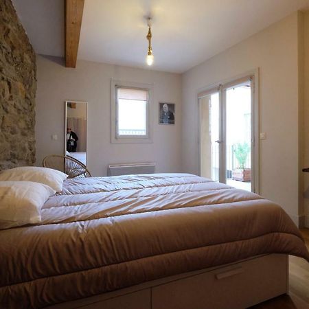Melina - Appartement Dans Les Remparts De La Bastide Avec Parking Et Terrasse Carcassonne Exterior foto